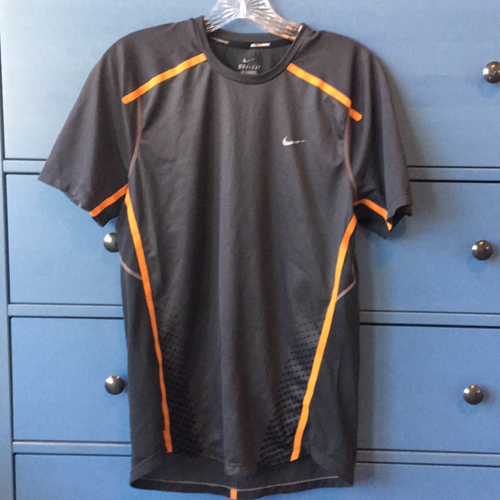 Nike dry-fit running shirt